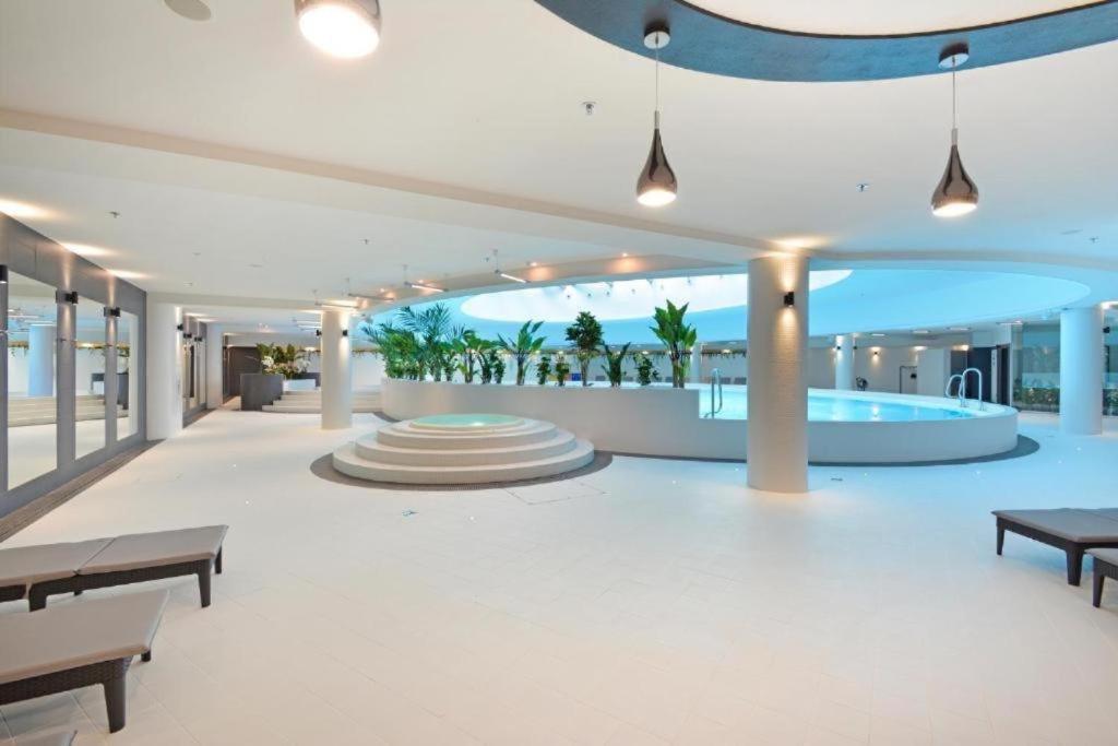 Apartment Hanza Tower Energyapart *